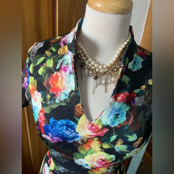 Design Lab Lord & Taylor Multicolor Floral Mini Dress - Picture 3 of 7